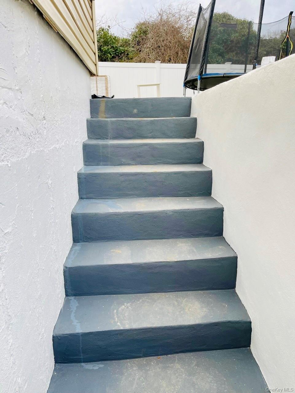 25 Bonnybill Drive, Centereach, NY 11720