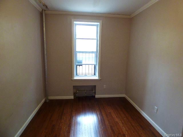 2554 35th Street, Astoria, NY 11103