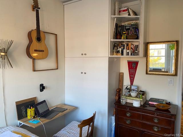 2554 35th Street, Astoria, NY 11103