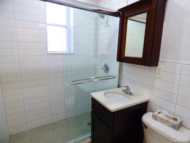 2554 35th Street, Astoria, NY 11103