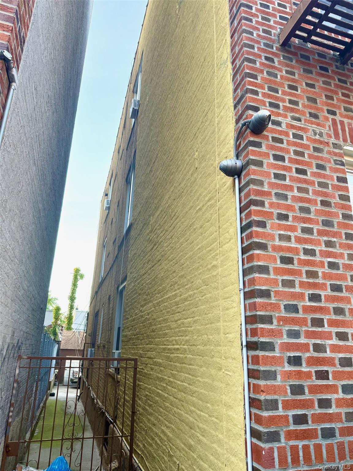 2554 35th Street, Astoria, NY 11103