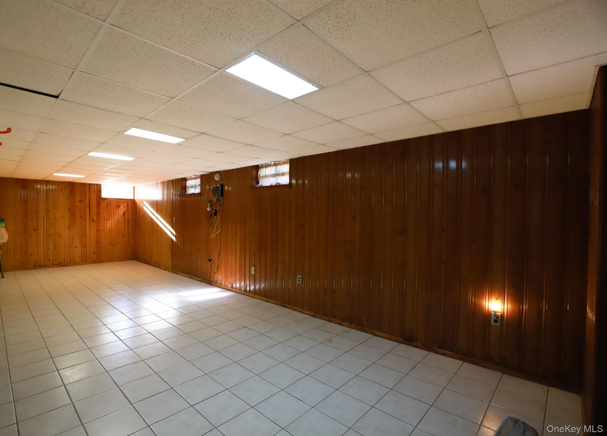 50-36 190th Street, Fresh Meadows, NY 11365