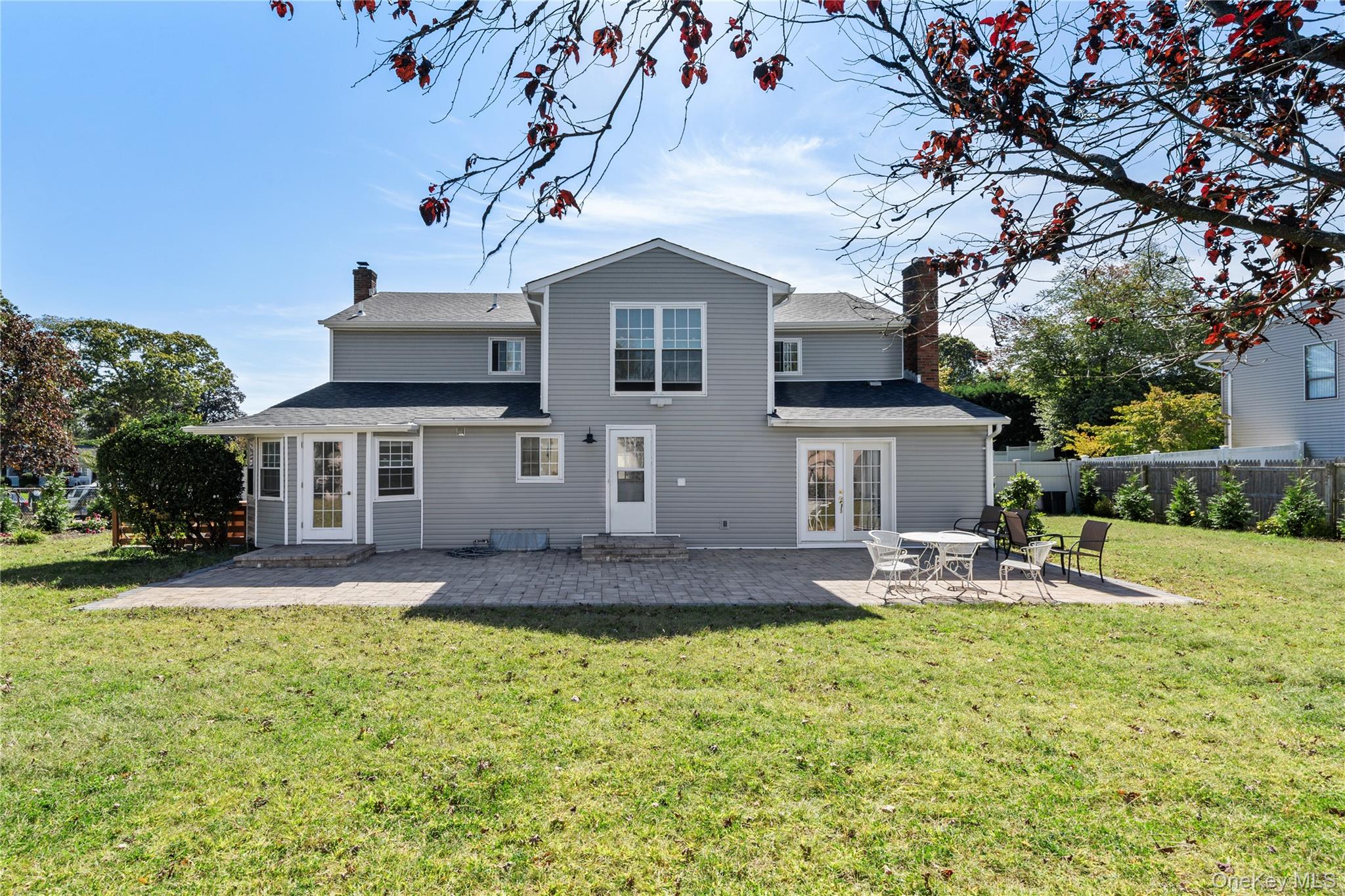 44 Apple Tree Drive, Hauppauge, NY 11788