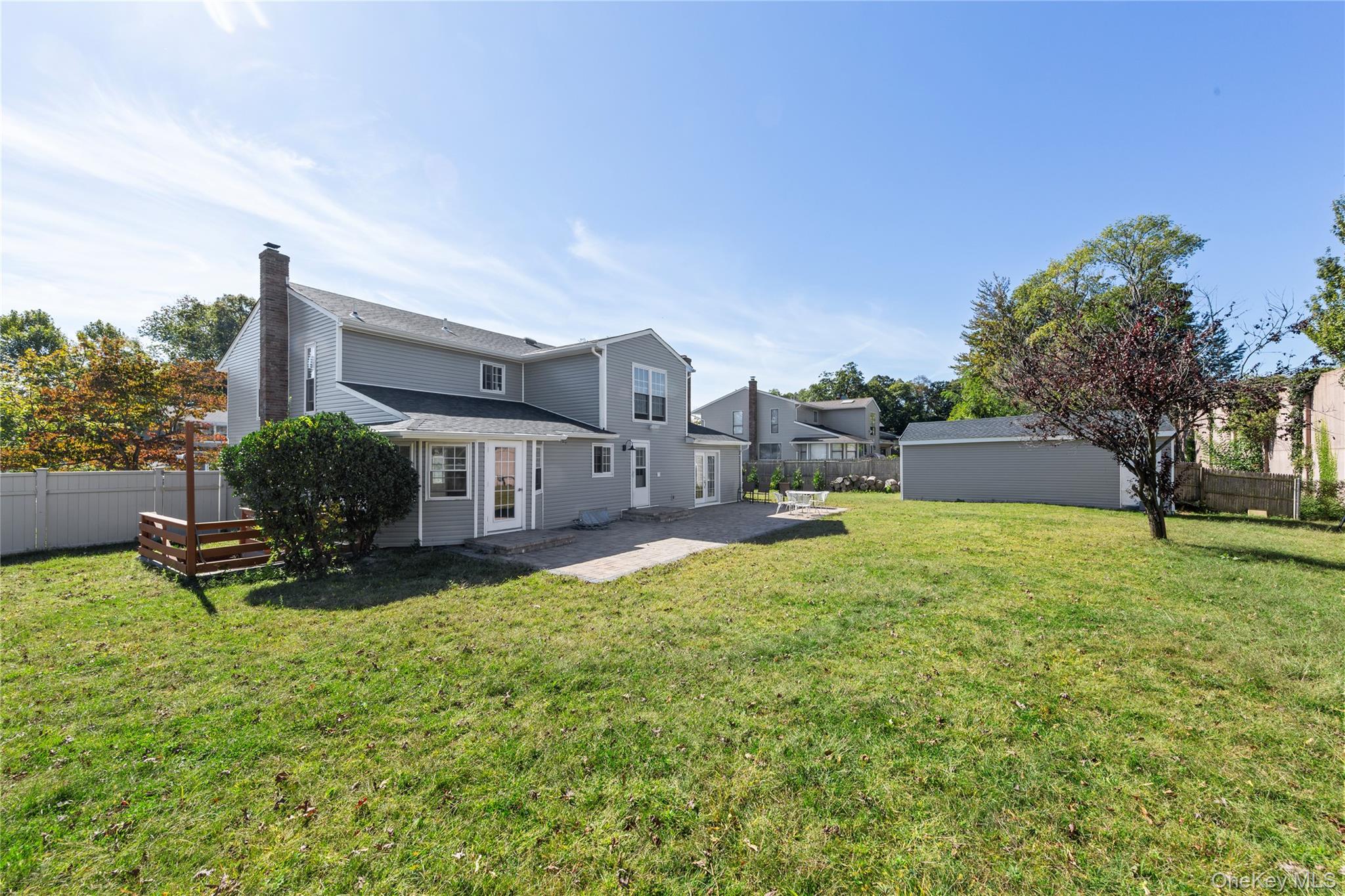 44 Apple Tree Drive, Hauppauge, NY 11788