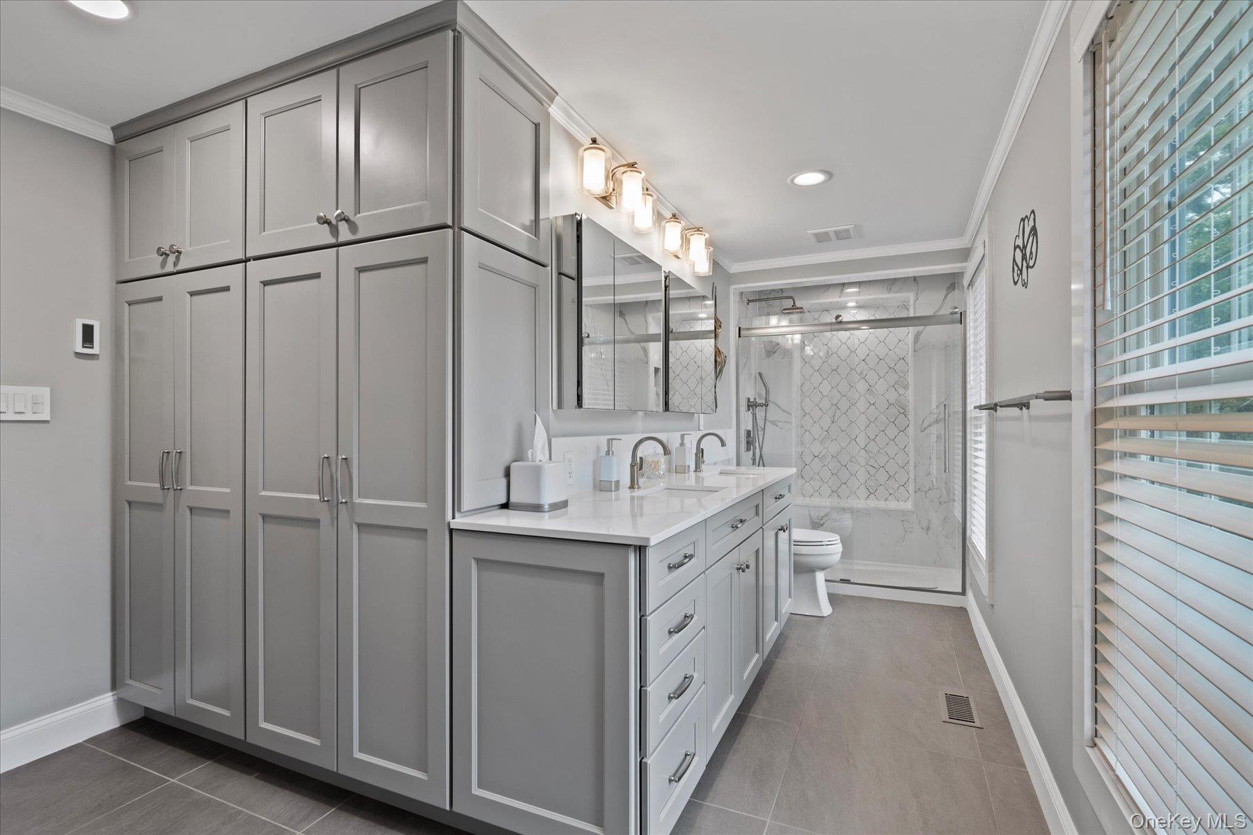 4 Foreston Circle, Manorville, NY 11949