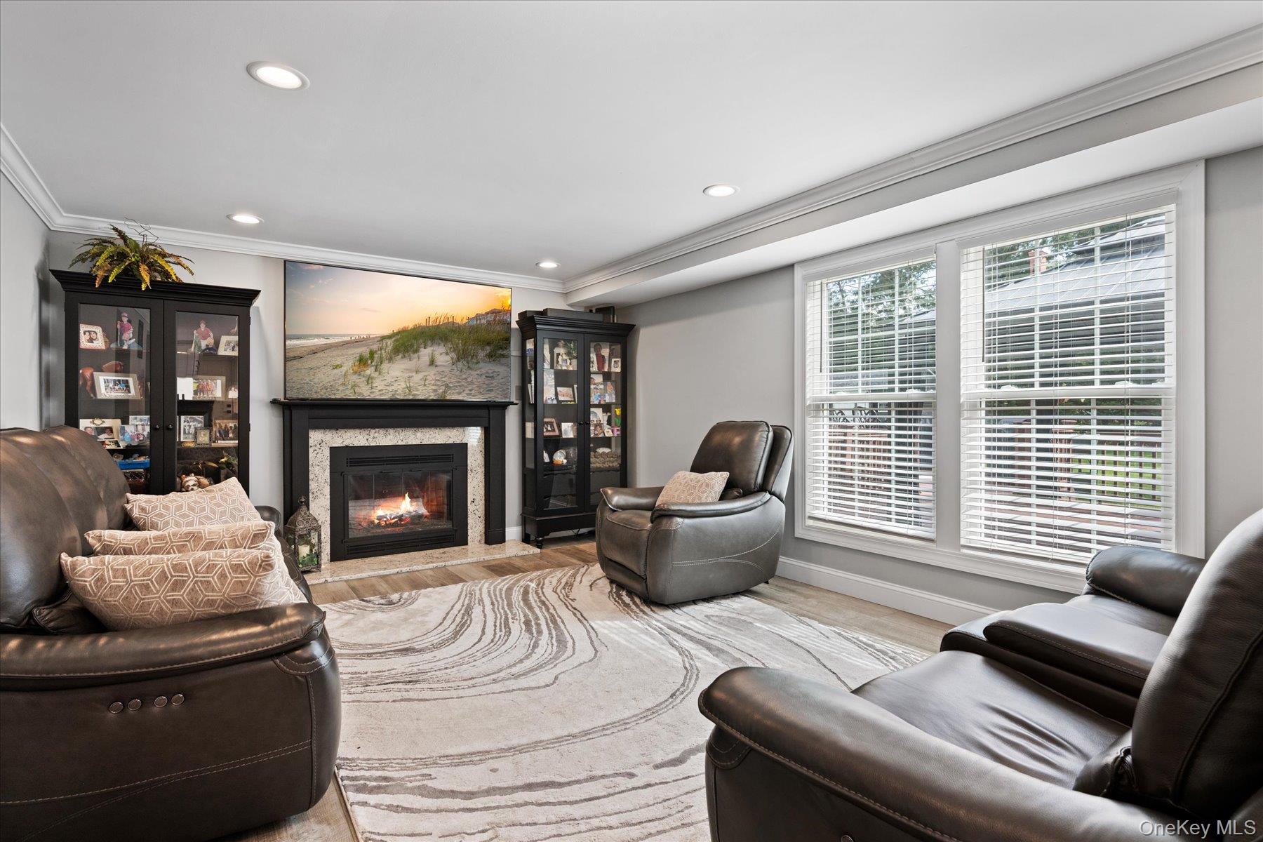 4 Foreston Circle, Manorville, NY 11949