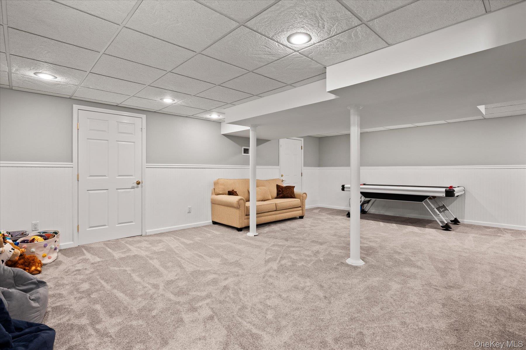 4 Foreston Circle, Manorville, NY 11949