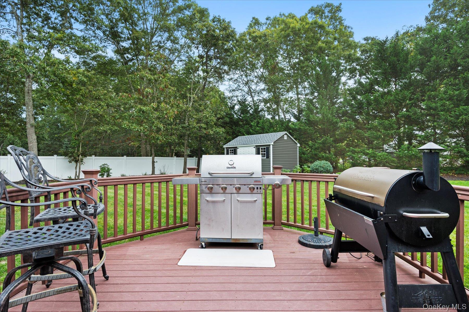 4 Foreston Circle, Manorville, NY 11949