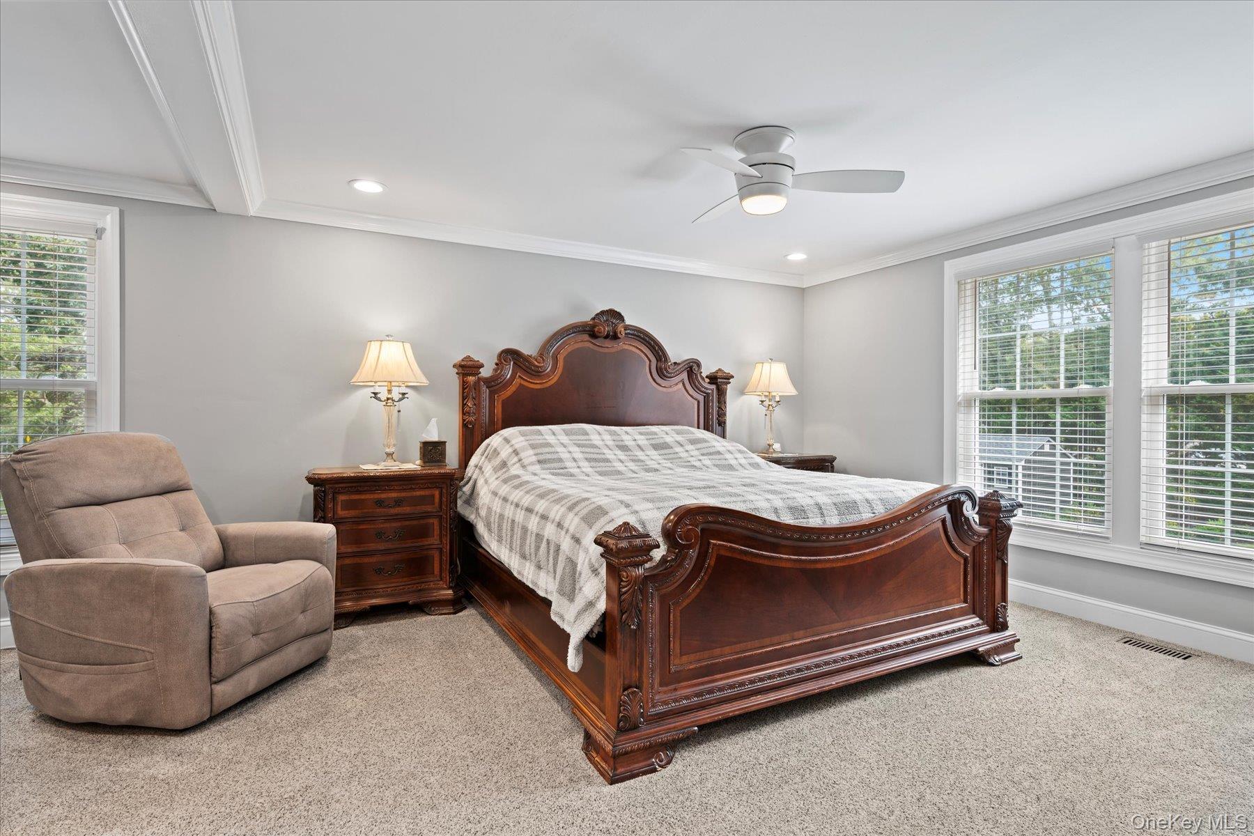 4 Foreston Circle, Manorville, NY 11949