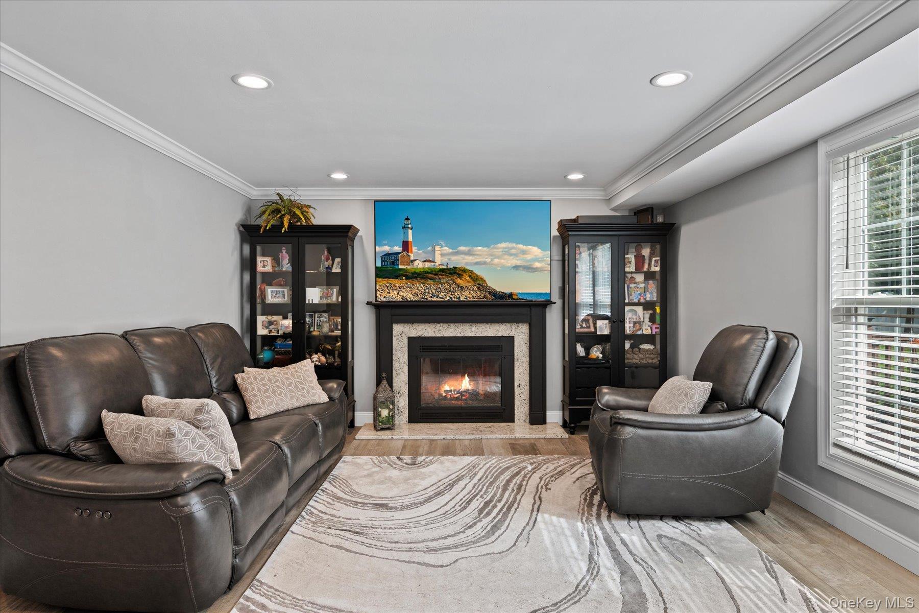 4 Foreston Circle, Manorville, NY 11949