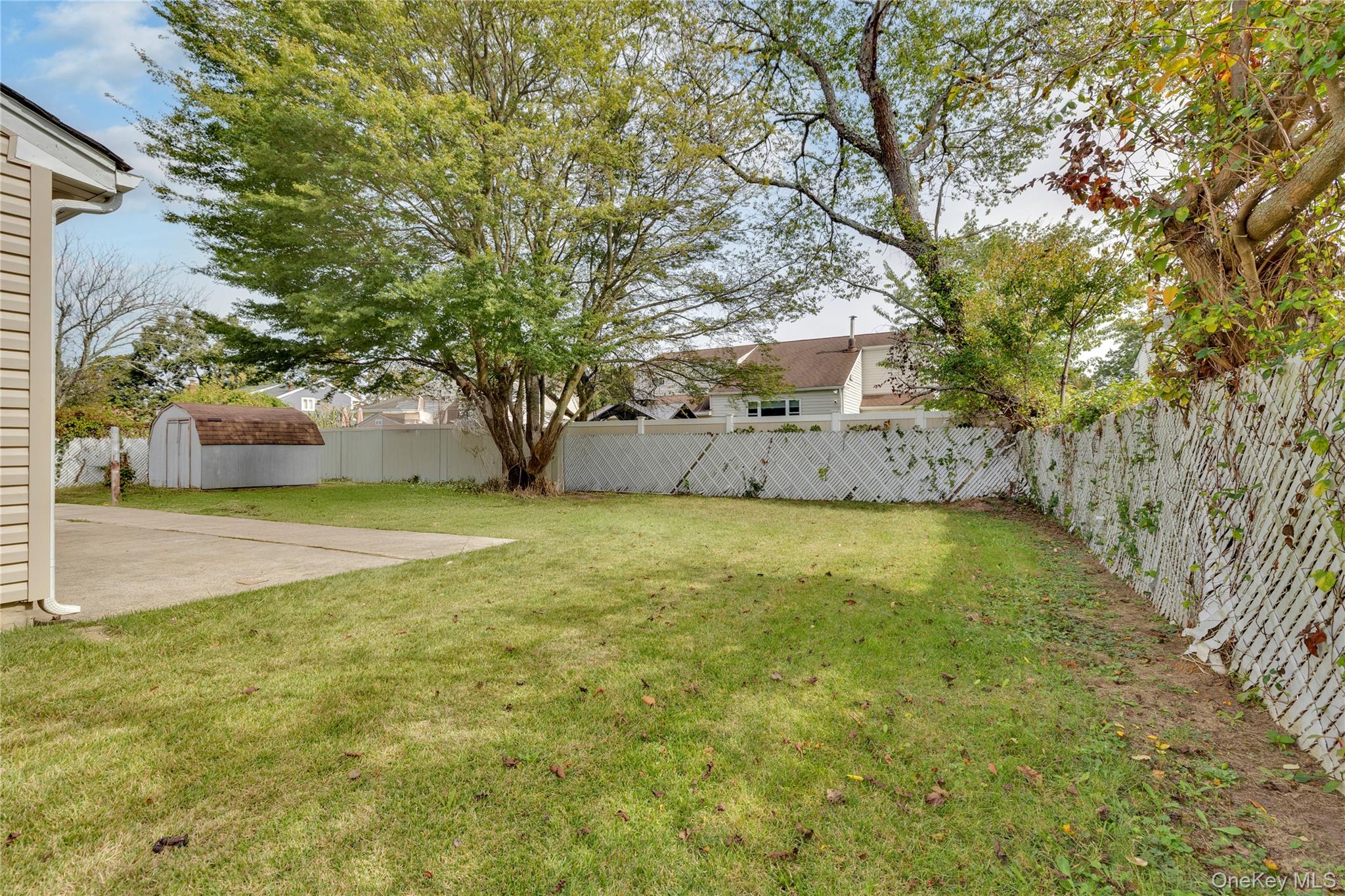 209 Tree Avenue, Central Islip, NY 11722