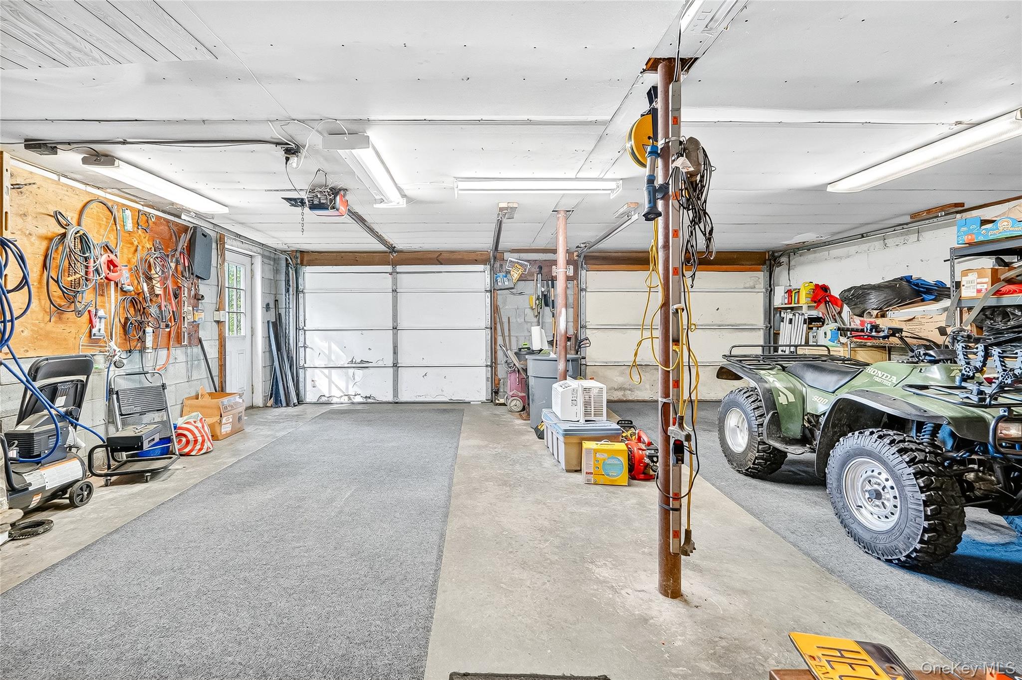 10 Flood Drive, Amenia, NY 12501