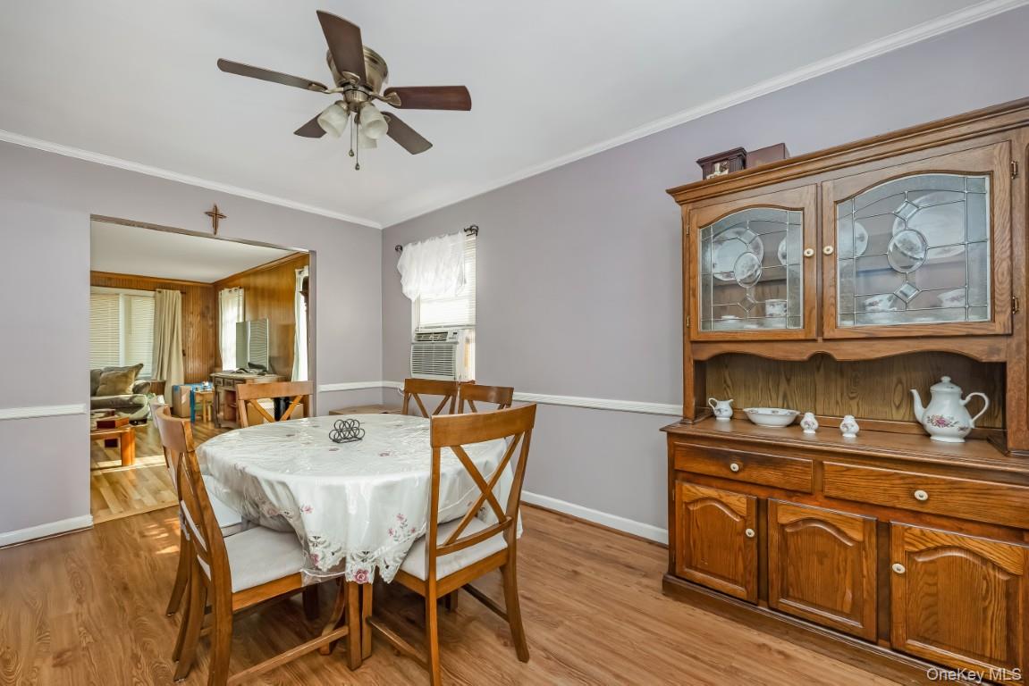 67-72 78th Street, Middle Village, NY 11379