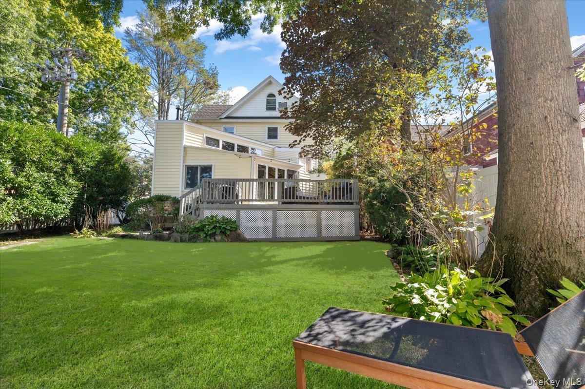 18 S Washington Street, Port Washington, NY 11050