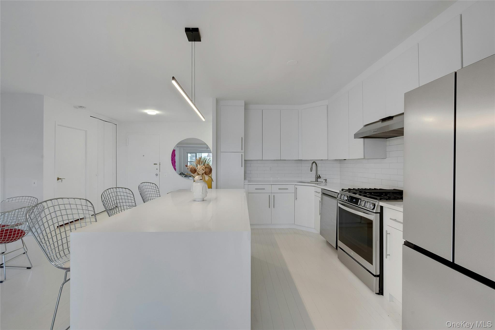 300 Martine Avenue # 7B, White Plains, NY 10601