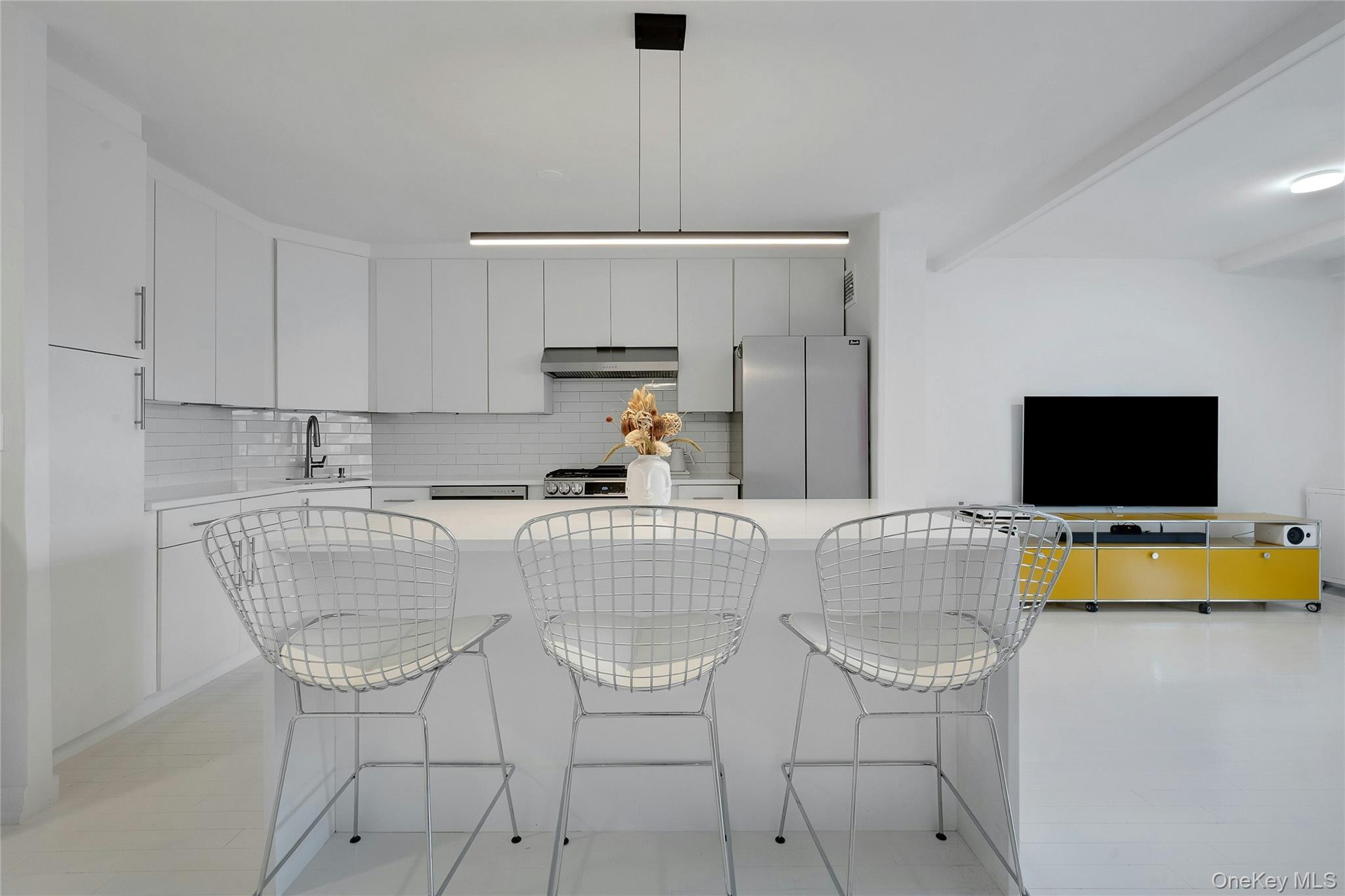 300 Martine Avenue # 7B, White Plains, NY 10601