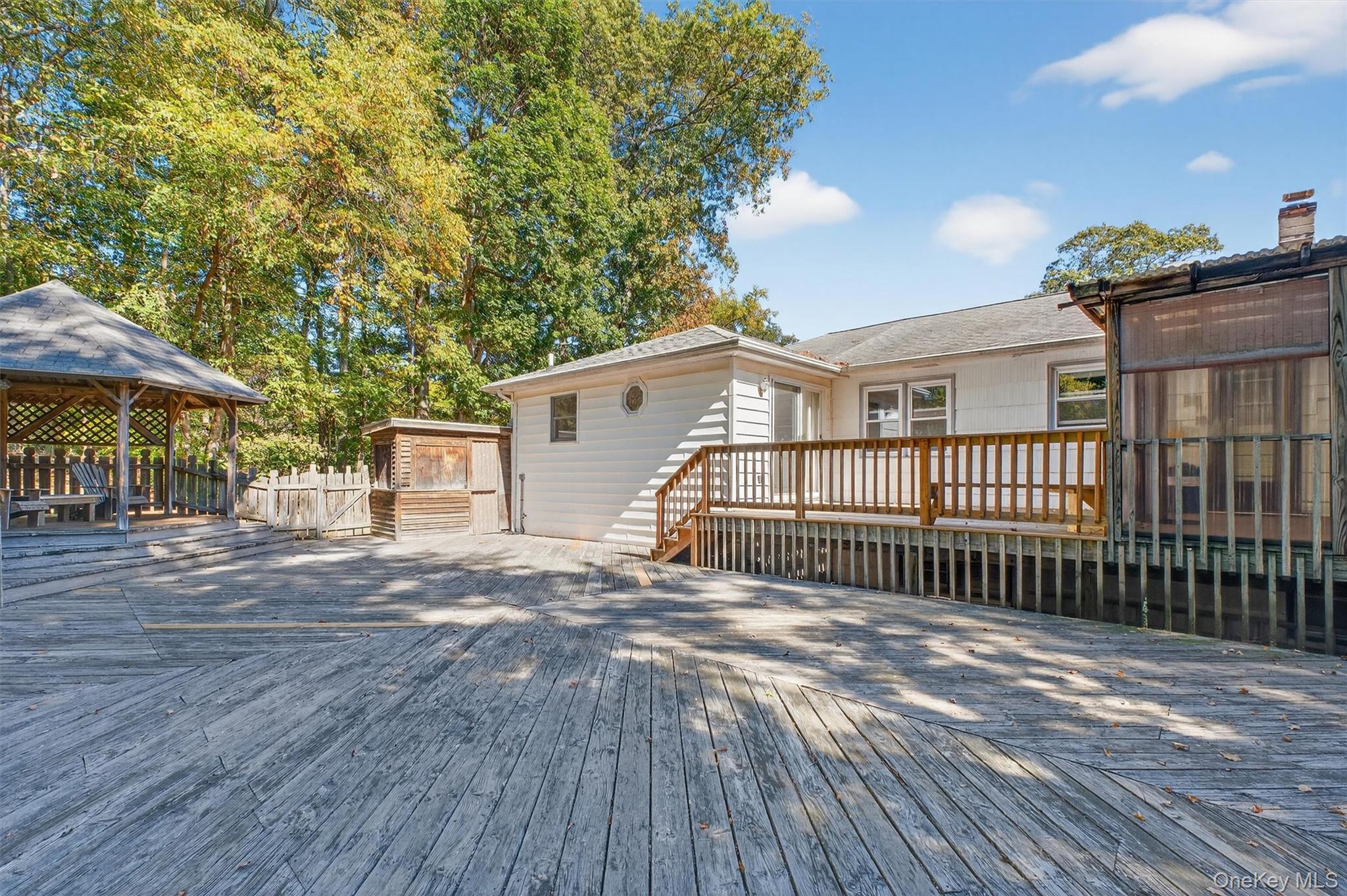 97 Friendly Road, Mahopac, NY 10541