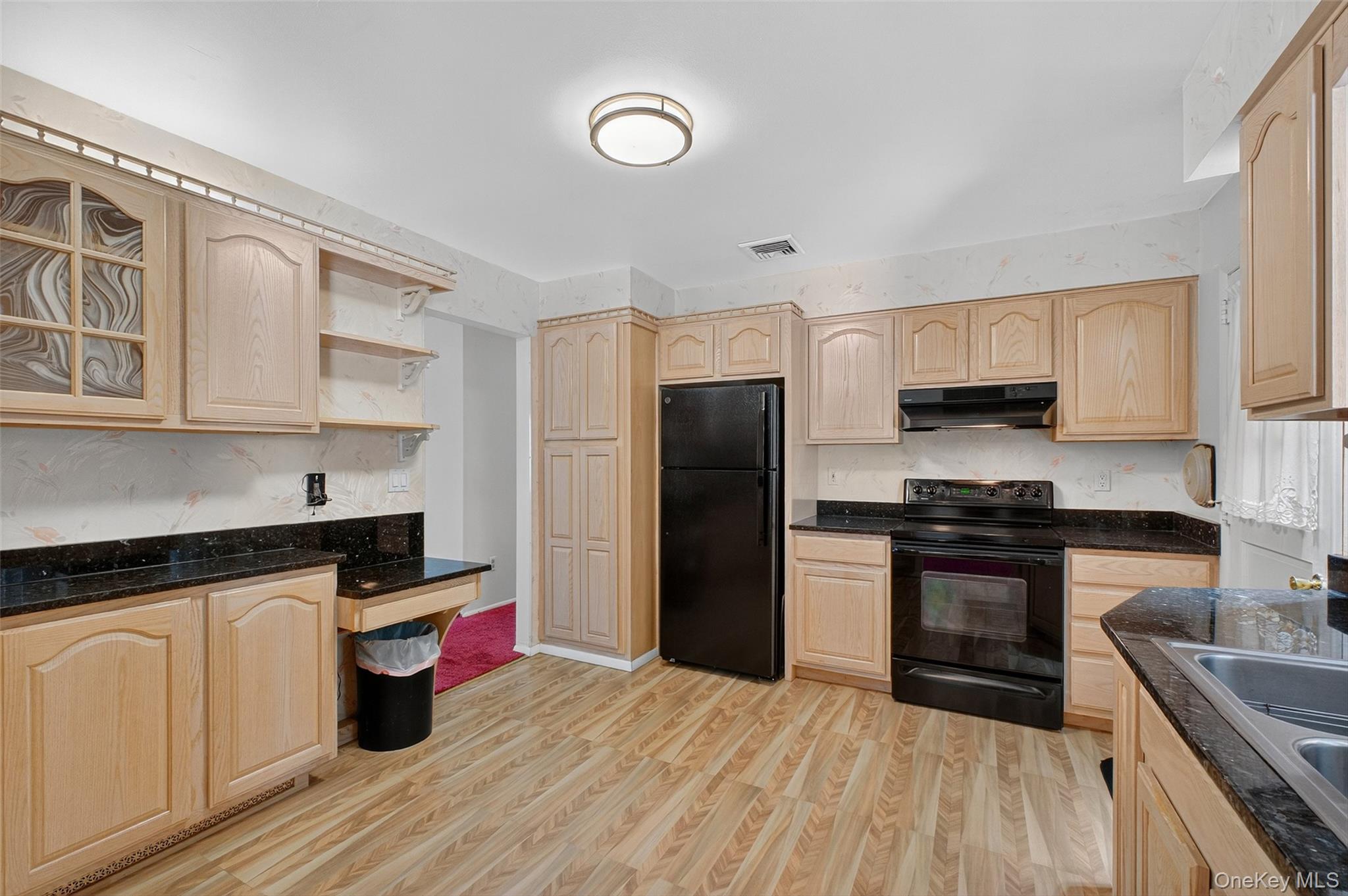 97 Friendly Road, Mahopac, NY 10541