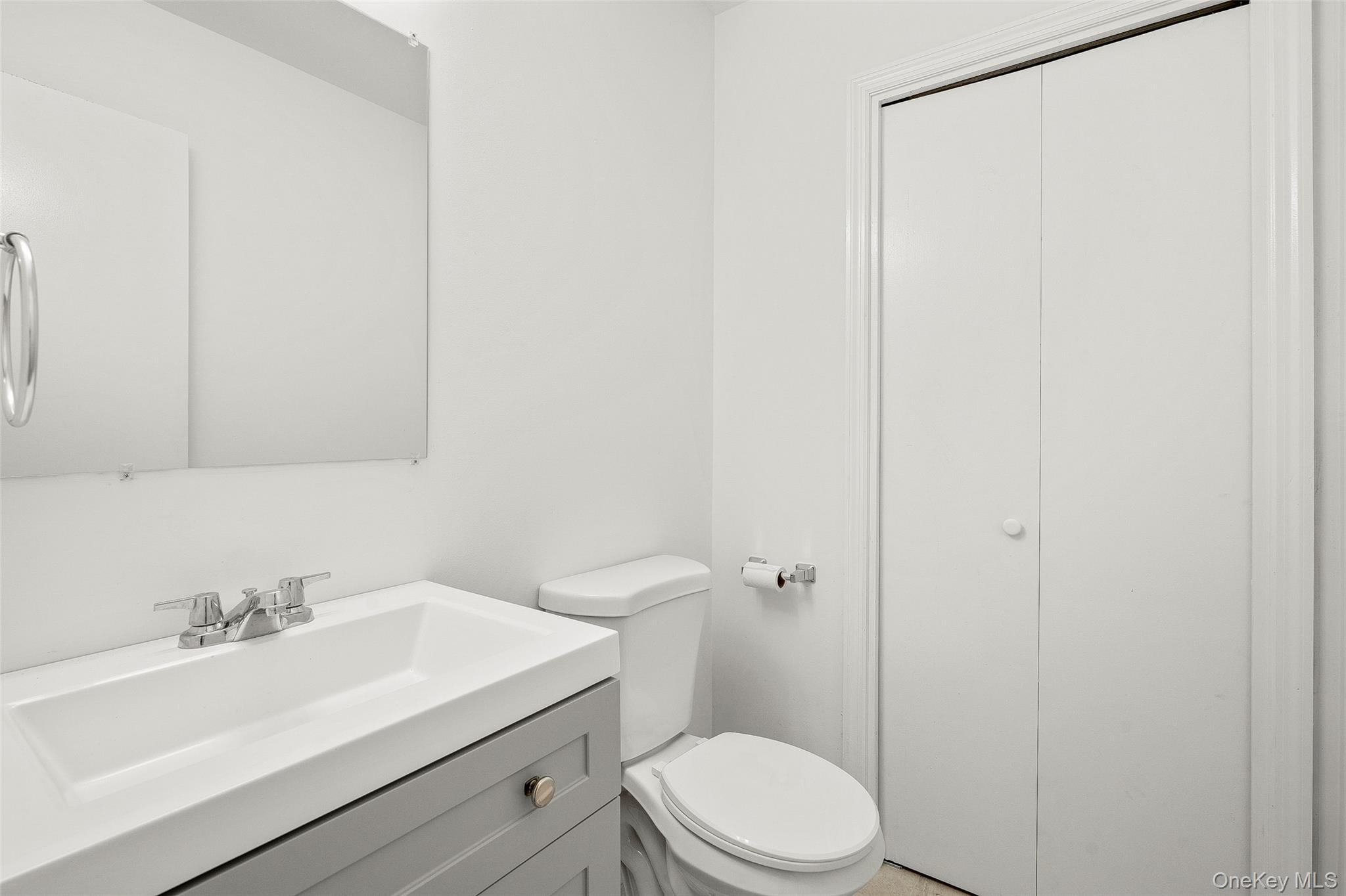 25 Laurel Court, Fishkill, NY 12524