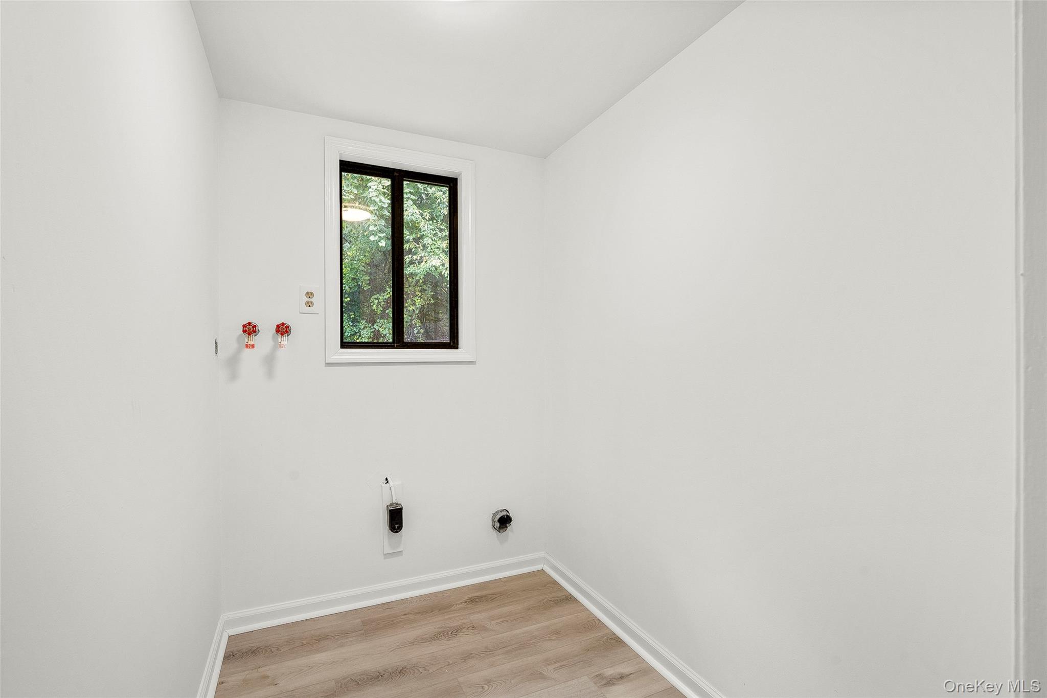 25 Laurel Court, Fishkill, NY 12524