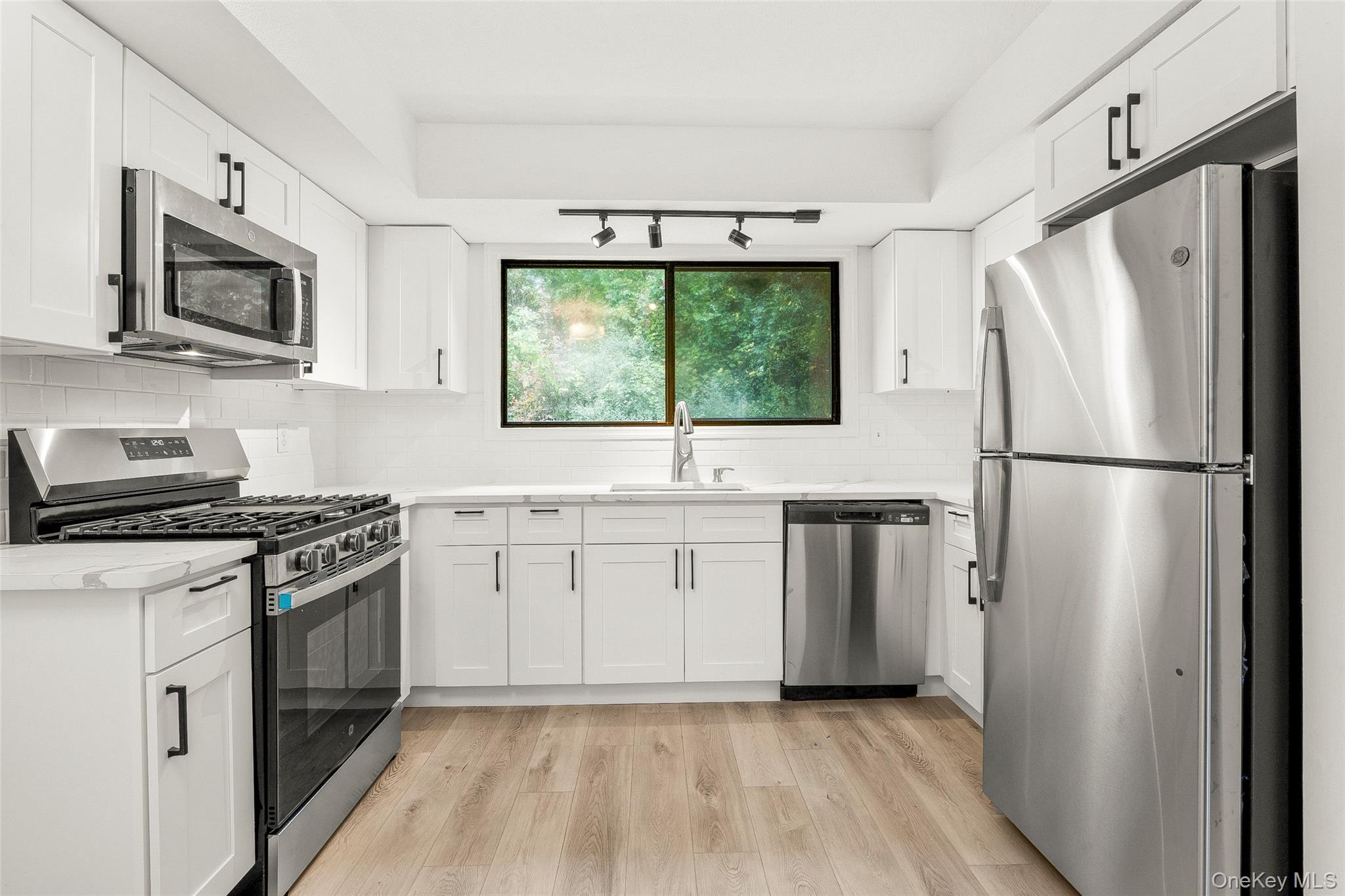 25 Laurel Court, Fishkill, NY 12524