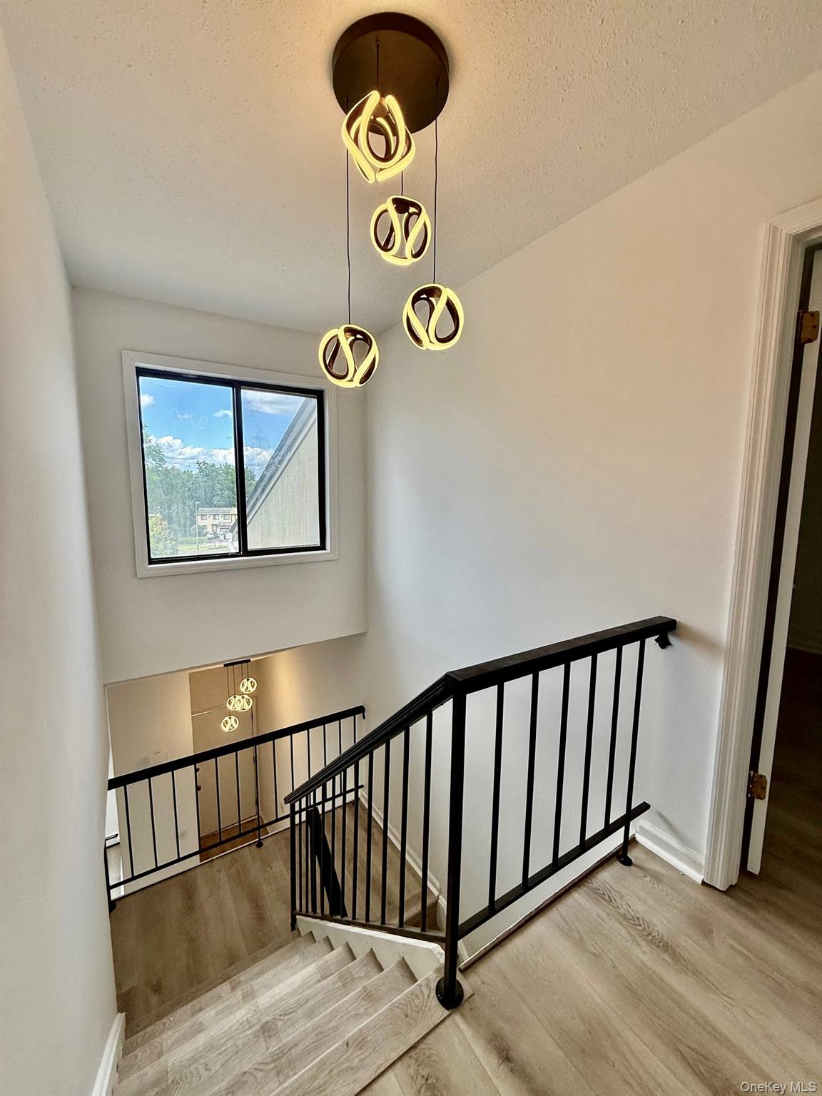 25 Laurel Court, Fishkill, NY 12524