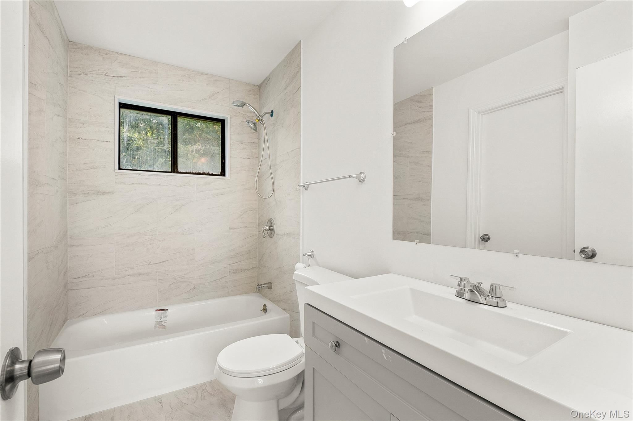 25 Laurel Court, Fishkill, NY 12524