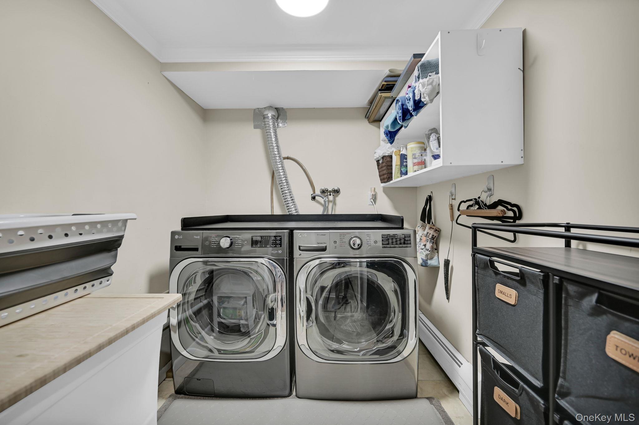 15 Ramapo Lane, Chestnut Ridge, NY 10952