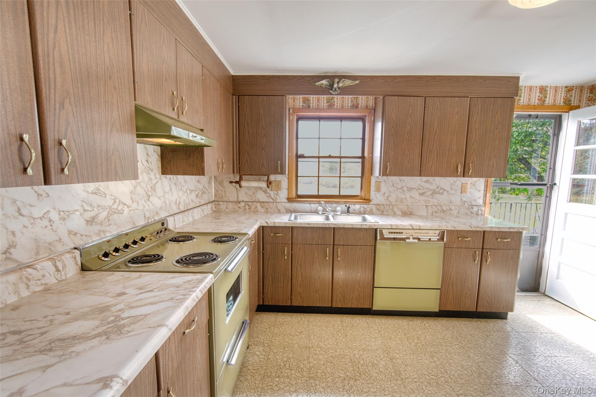 315 Pine Bush Road, Stone Ridge, NY 12484