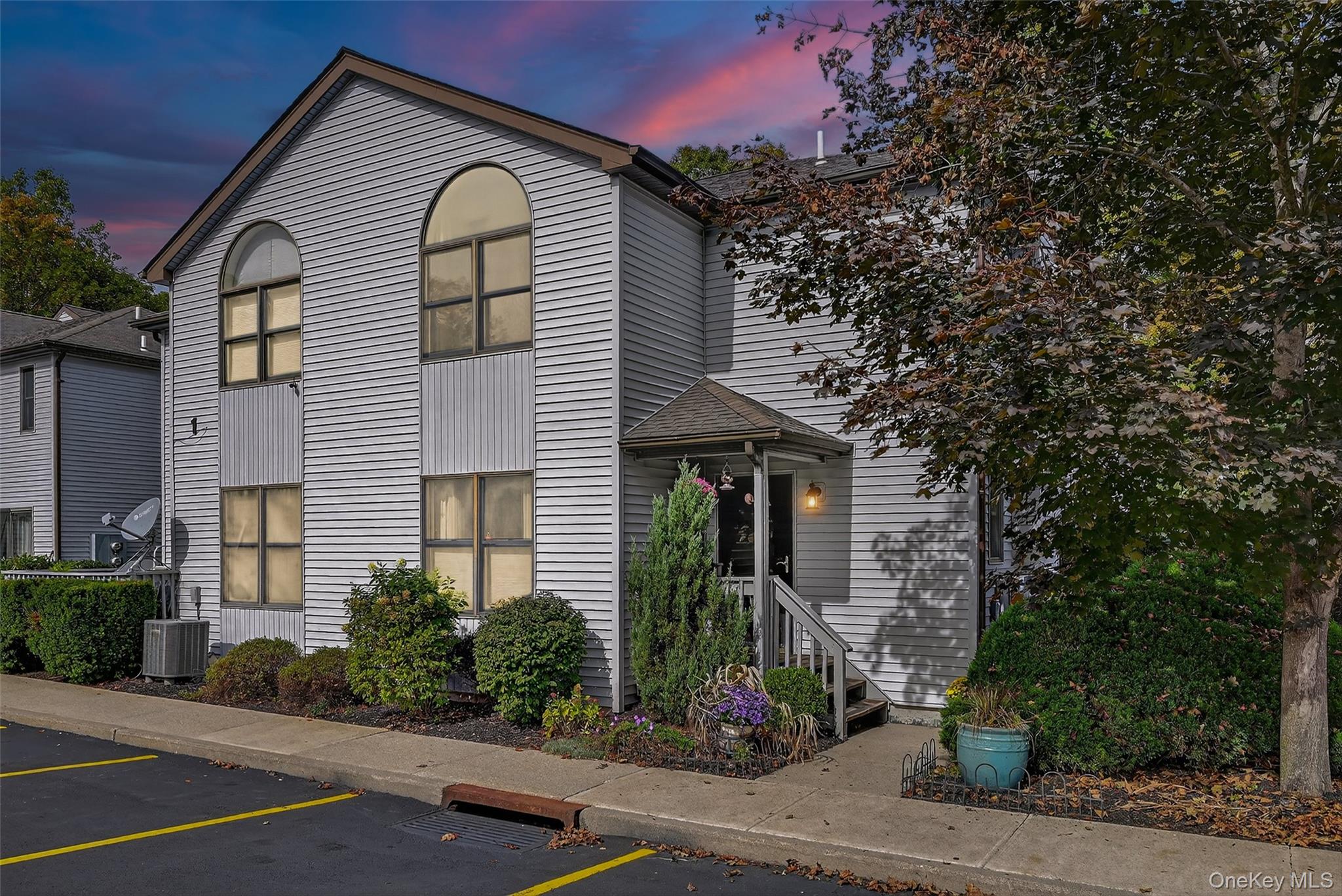 2 Rosa Court, Monroe, NY 10950