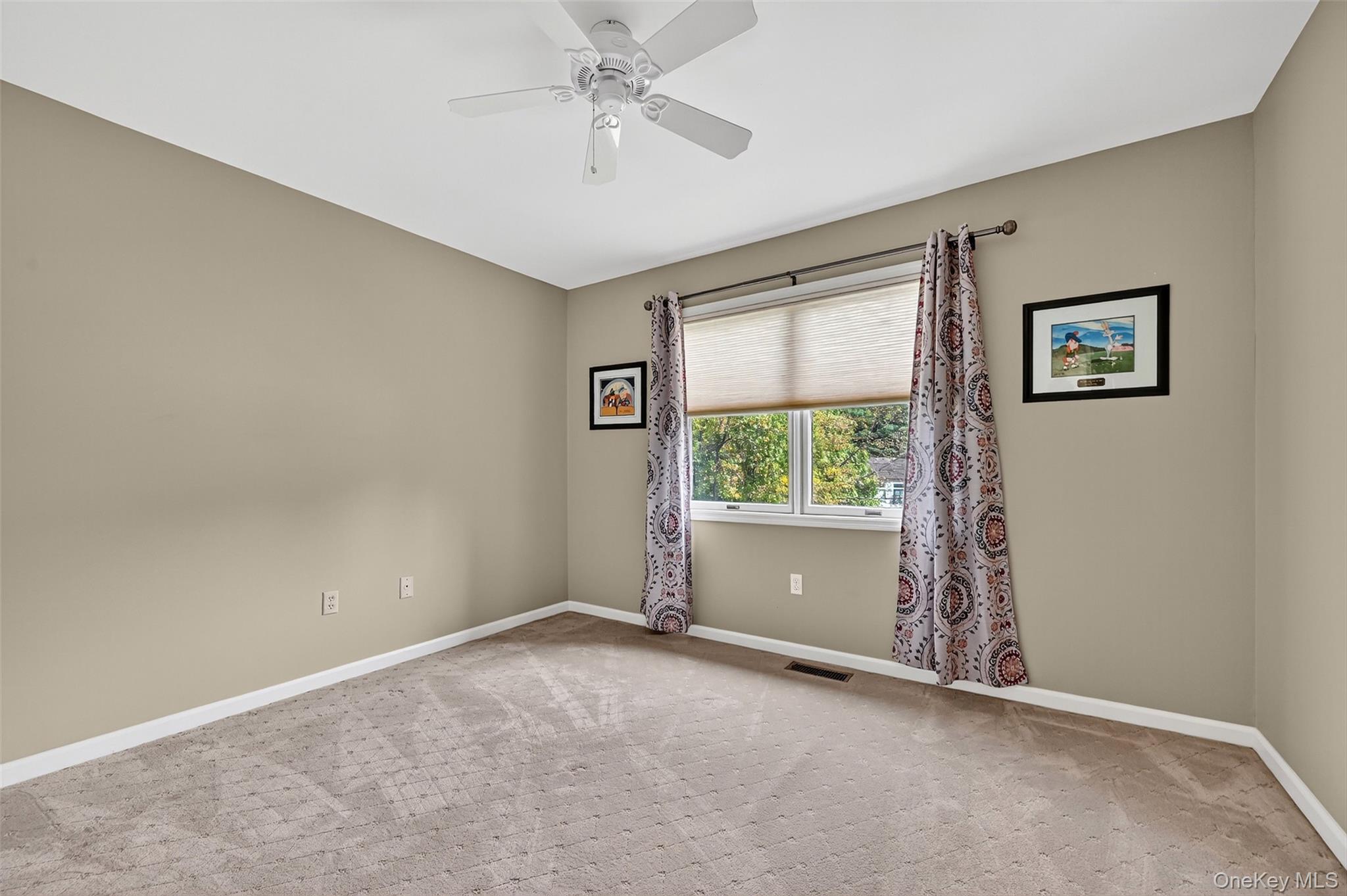 2 Rosa Court, Monroe, NY 10950