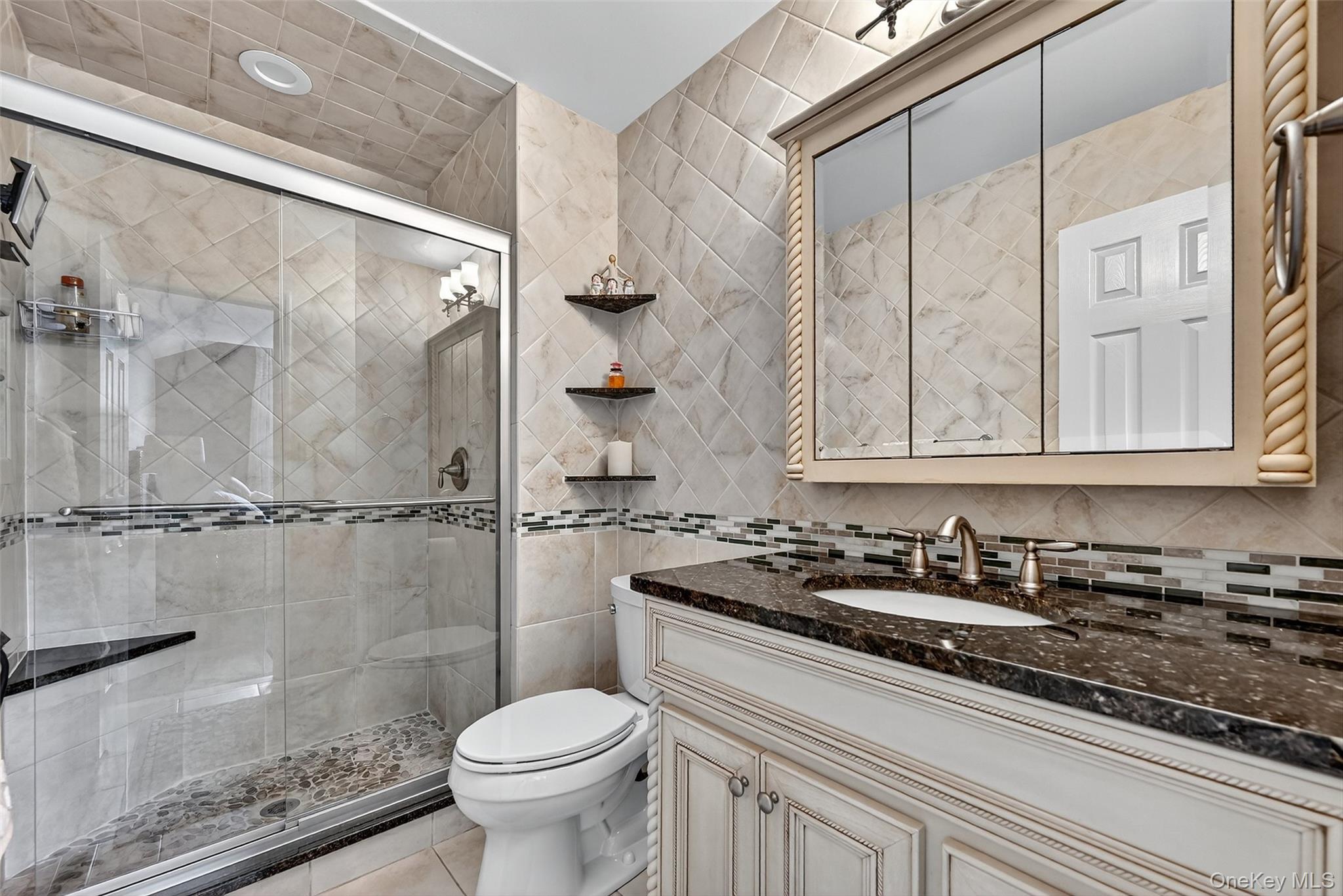 2 Rosa Court, Monroe, NY 10950