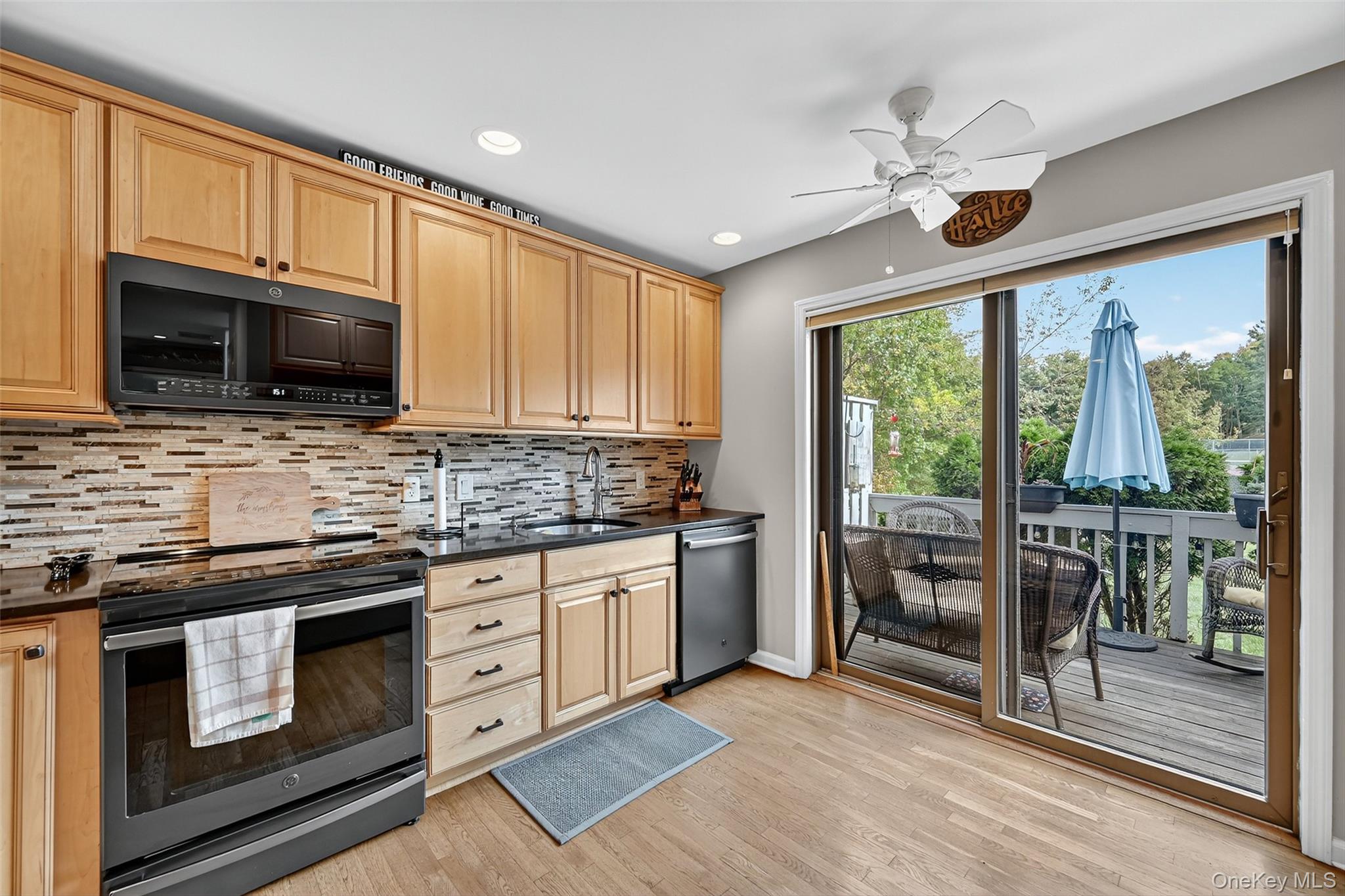 2 Rosa Court, Monroe, NY 10950