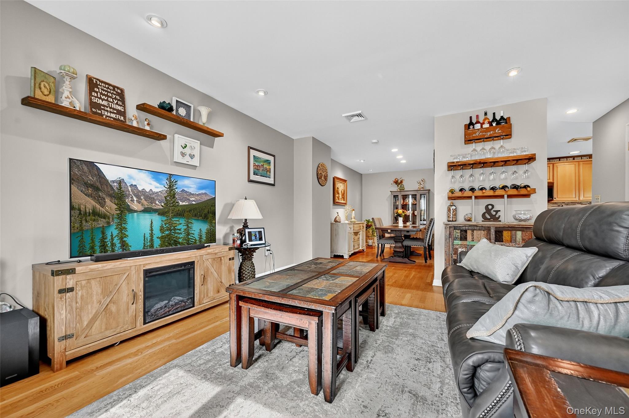 2 Rosa Court, Monroe, NY 10950