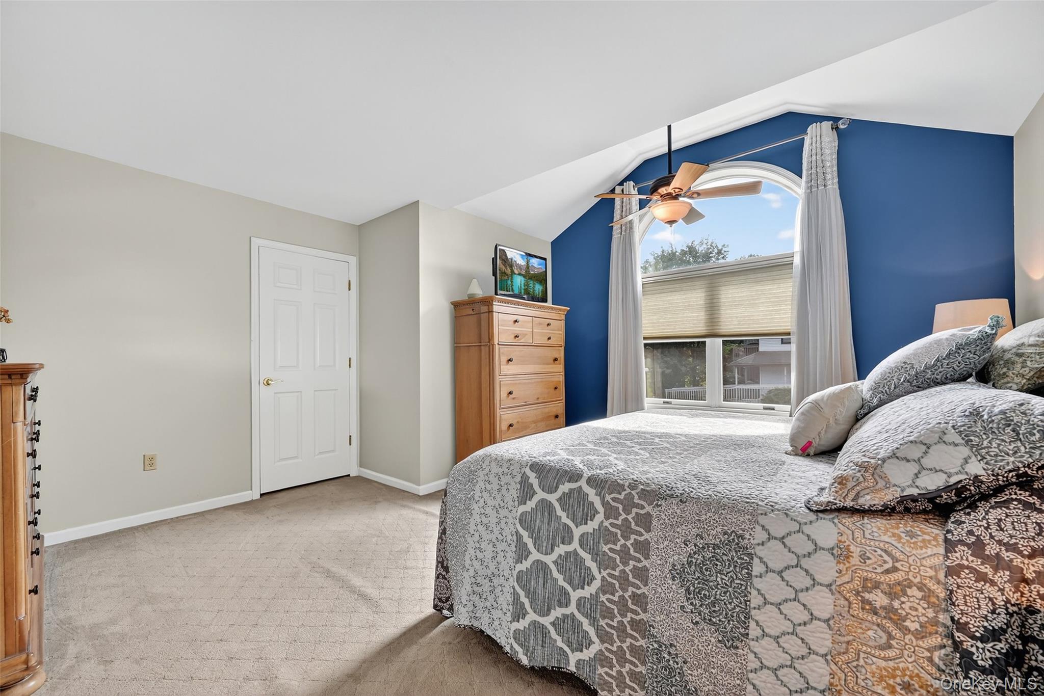 2 Rosa Court, Monroe, NY 10950