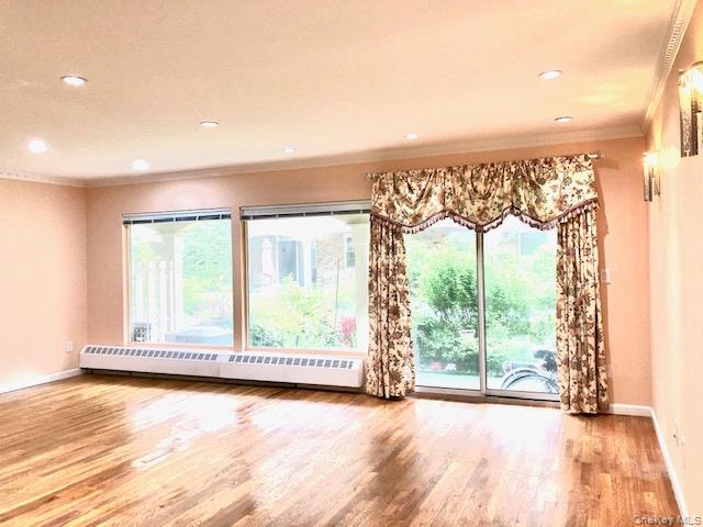 12-31 Robin Lane # Triplex, Bayside, NY 11360