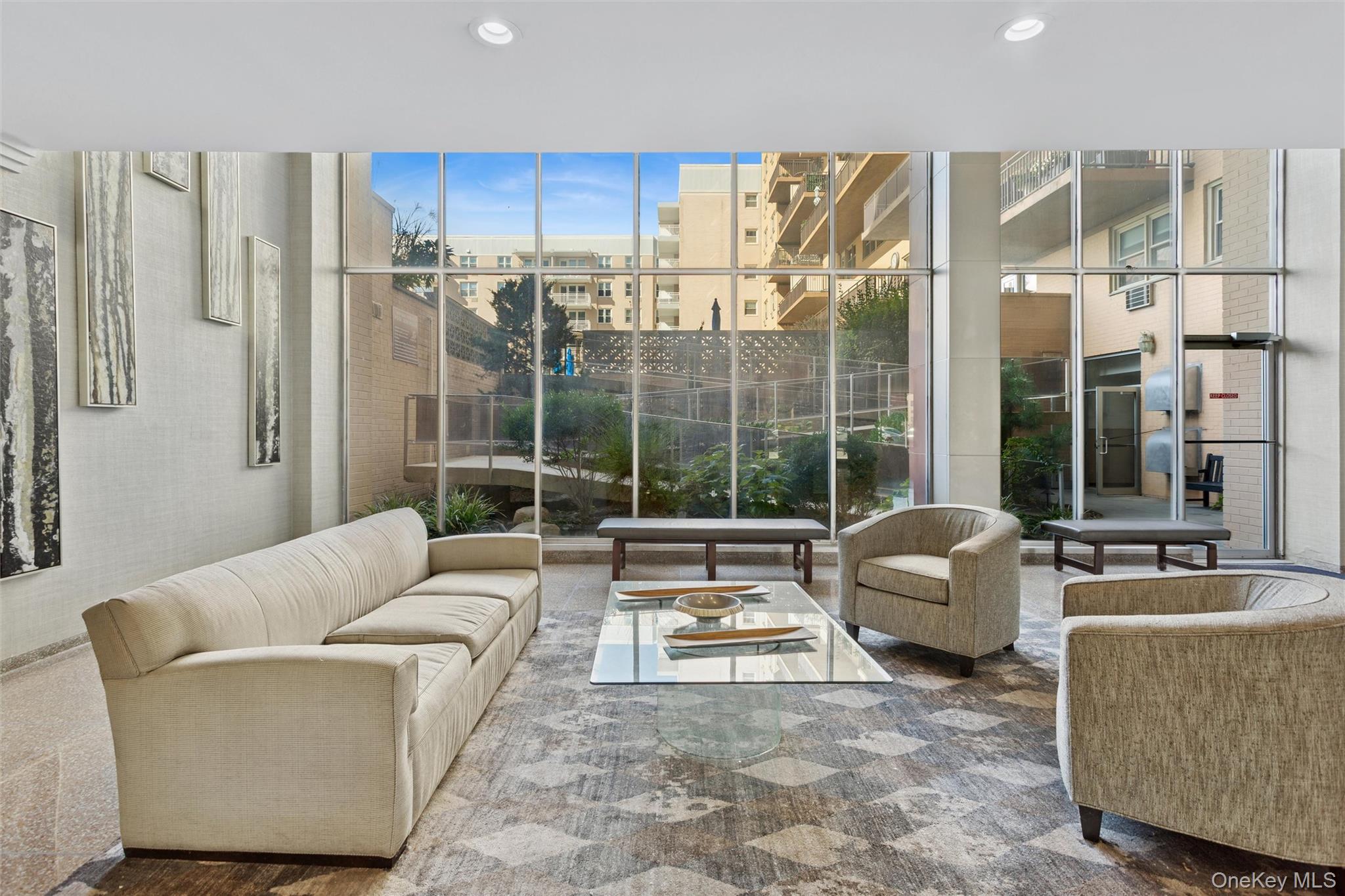 25 Neptune Boulevard # 9S, Long Beach, NY 11561