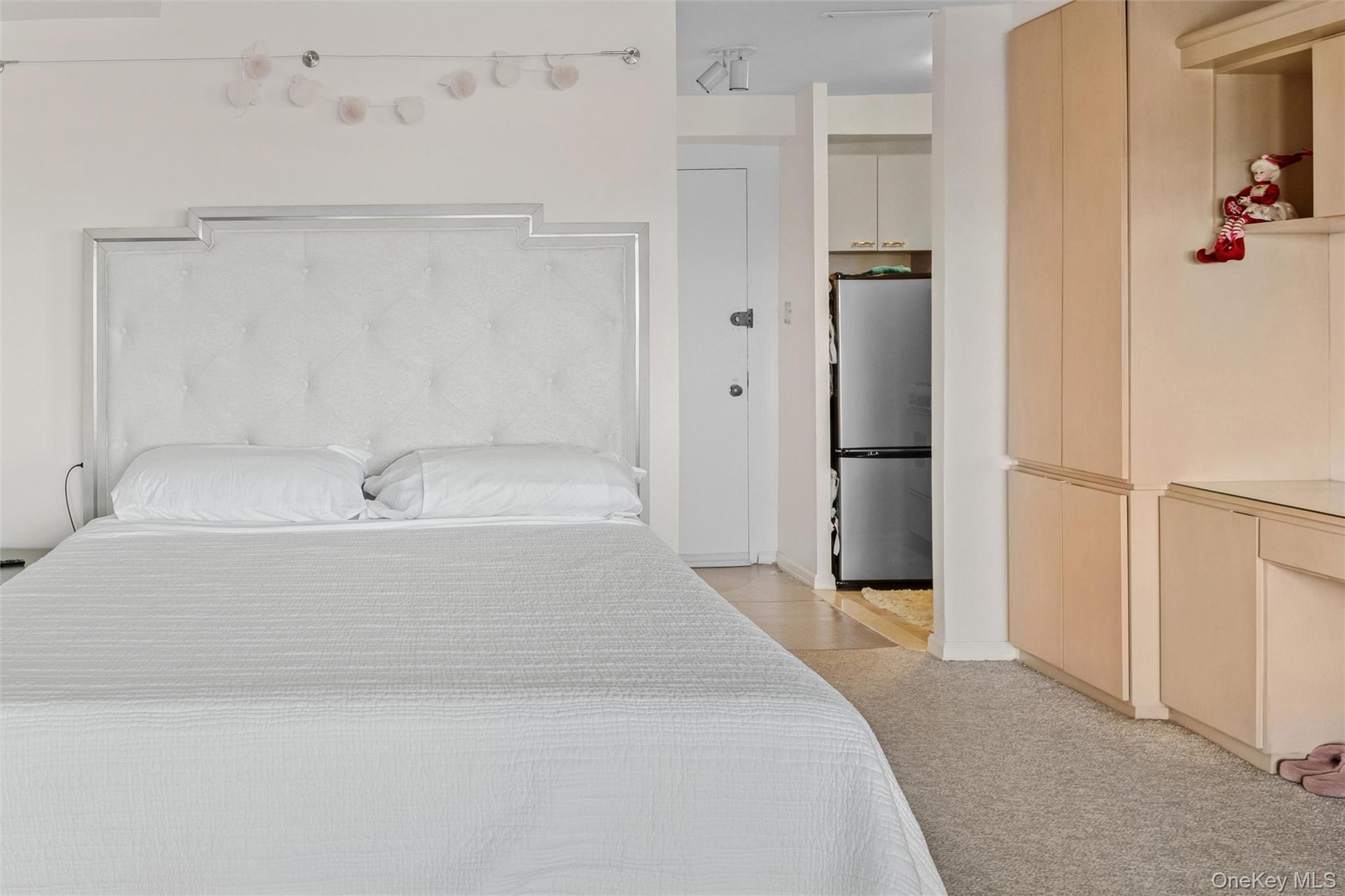 25 Neptune Boulevard # 9S, Long Beach, NY 11561