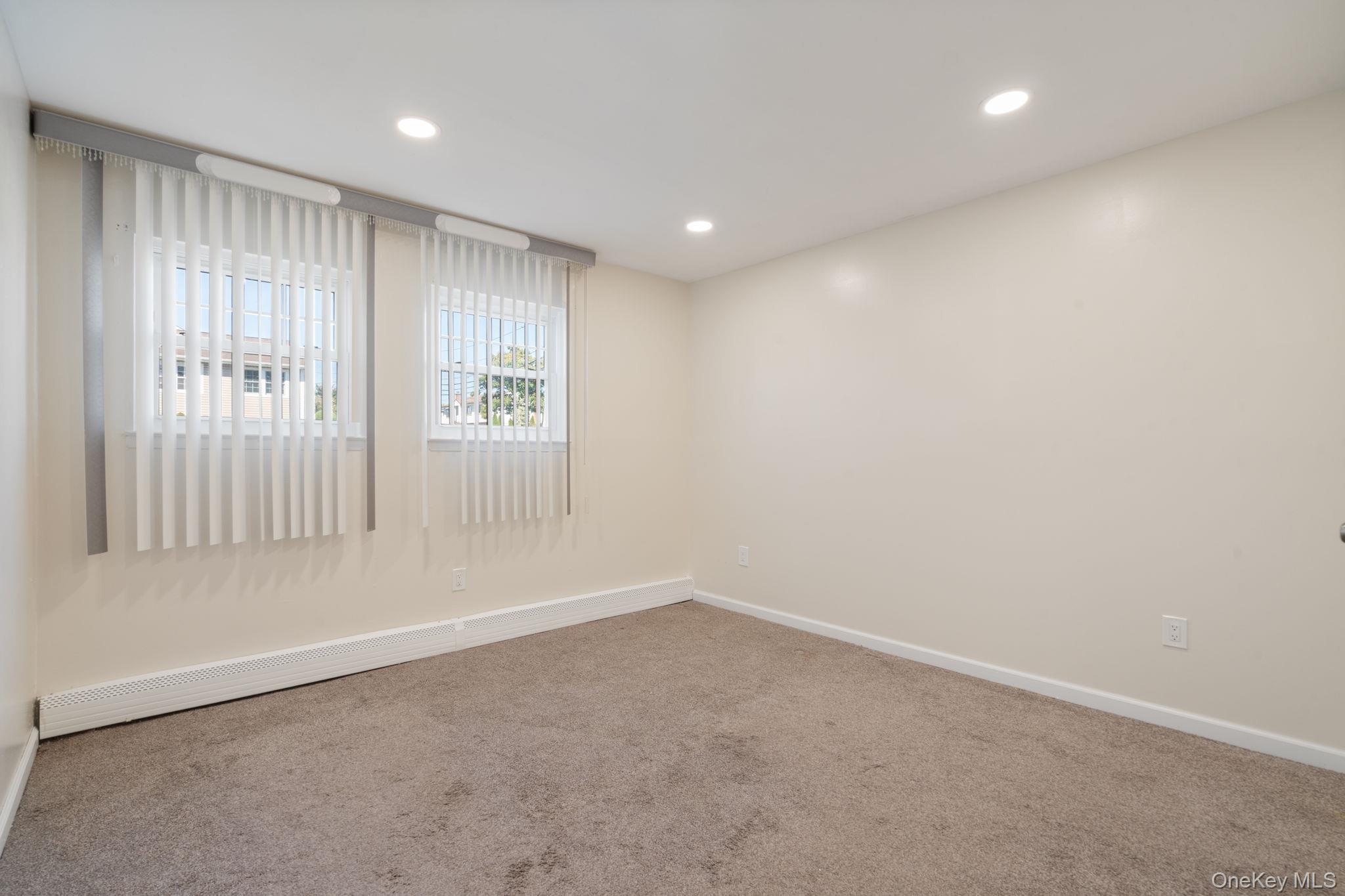 1040 Donna Court, Baldwin, NY 11510