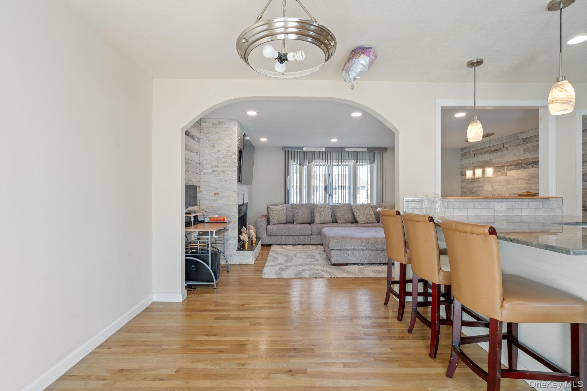 1040 Donna Court, Baldwin, NY 11510