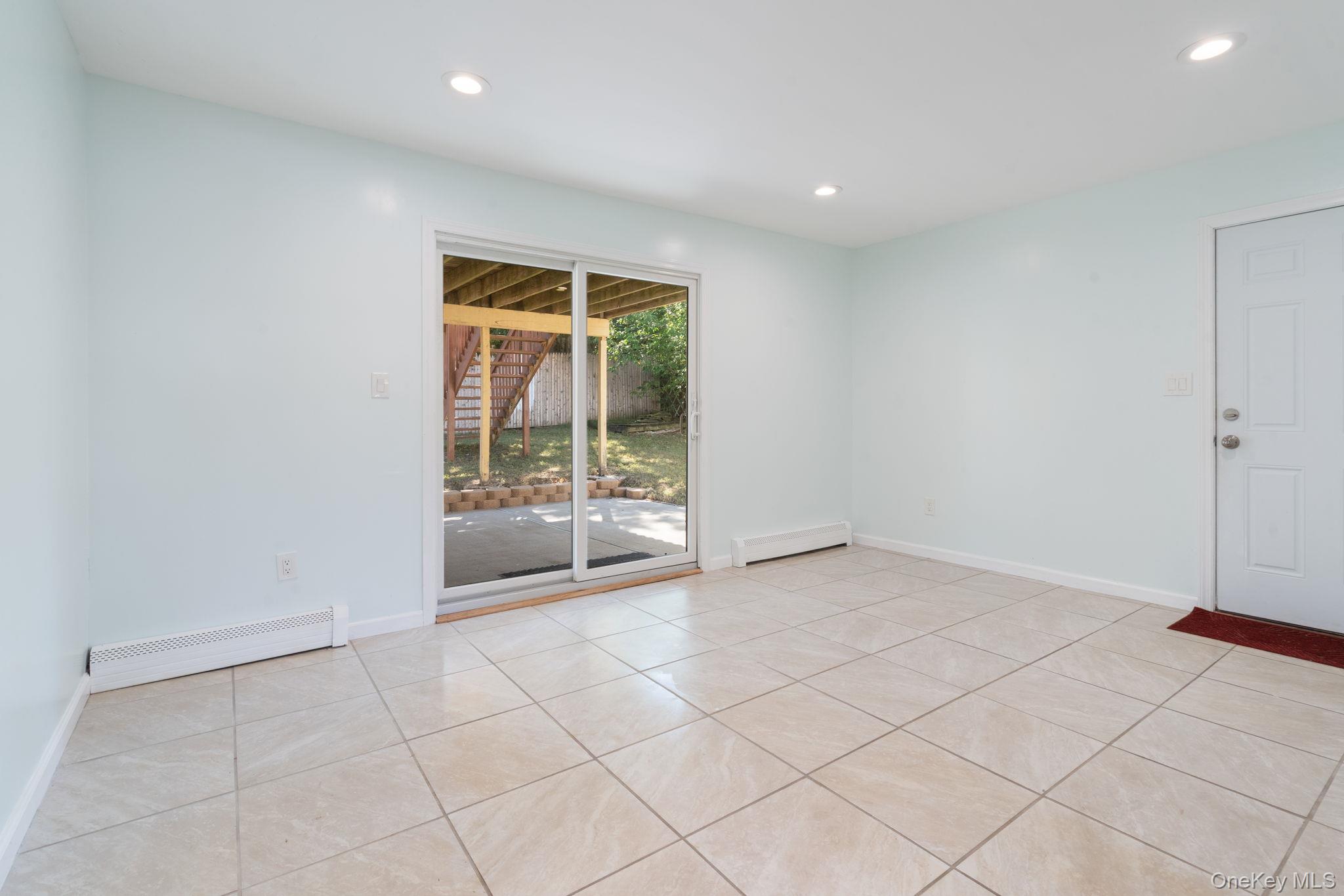 1040 Donna Court, Baldwin, NY 11510