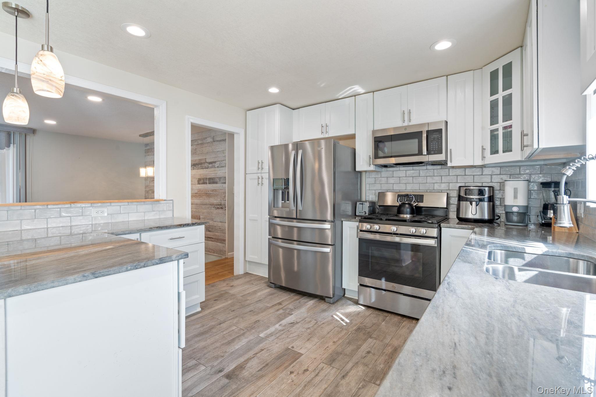 1040 Donna Court, Baldwin, NY 11510