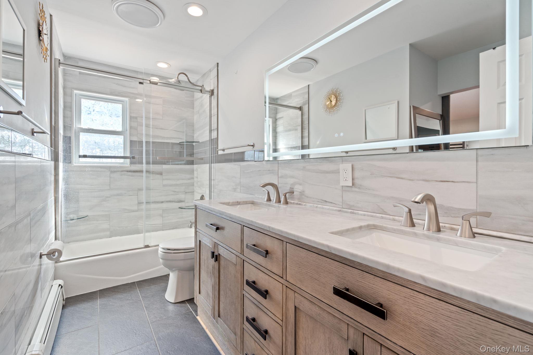 1040 Donna Court, Baldwin, NY 11510