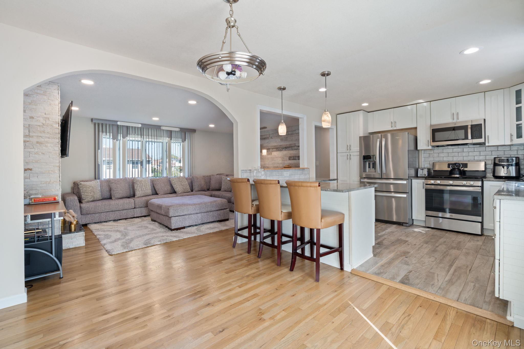 1040 Donna Court, Baldwin, NY 11510