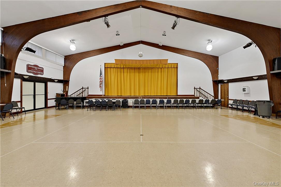 43 Jefferson Oval # B, Yorktown Heights, NY 10598