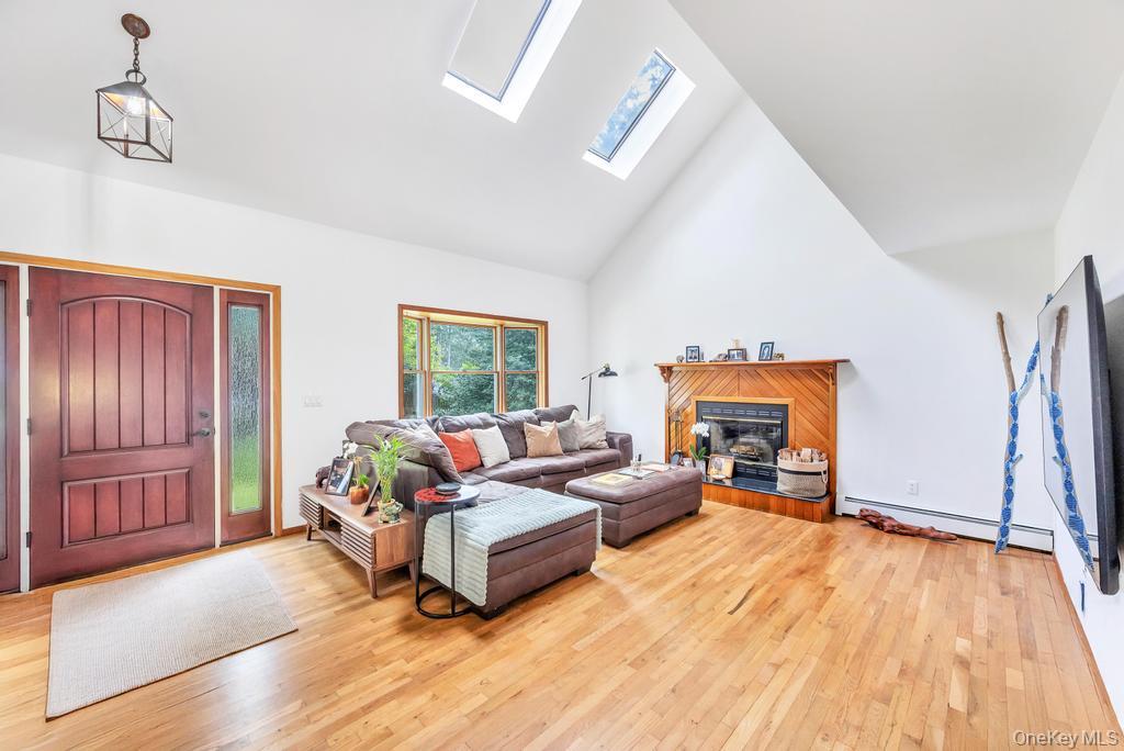 46 -4 Oak Street # A, Centereach, NY 11720