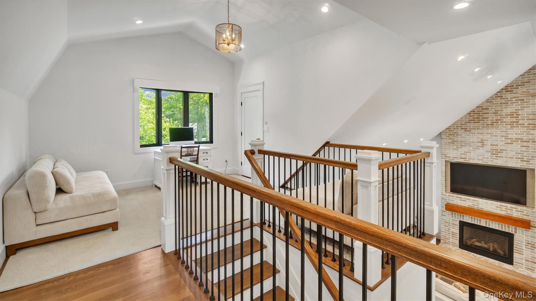 99 Beach Road, Westhampton Beach, NY 11978