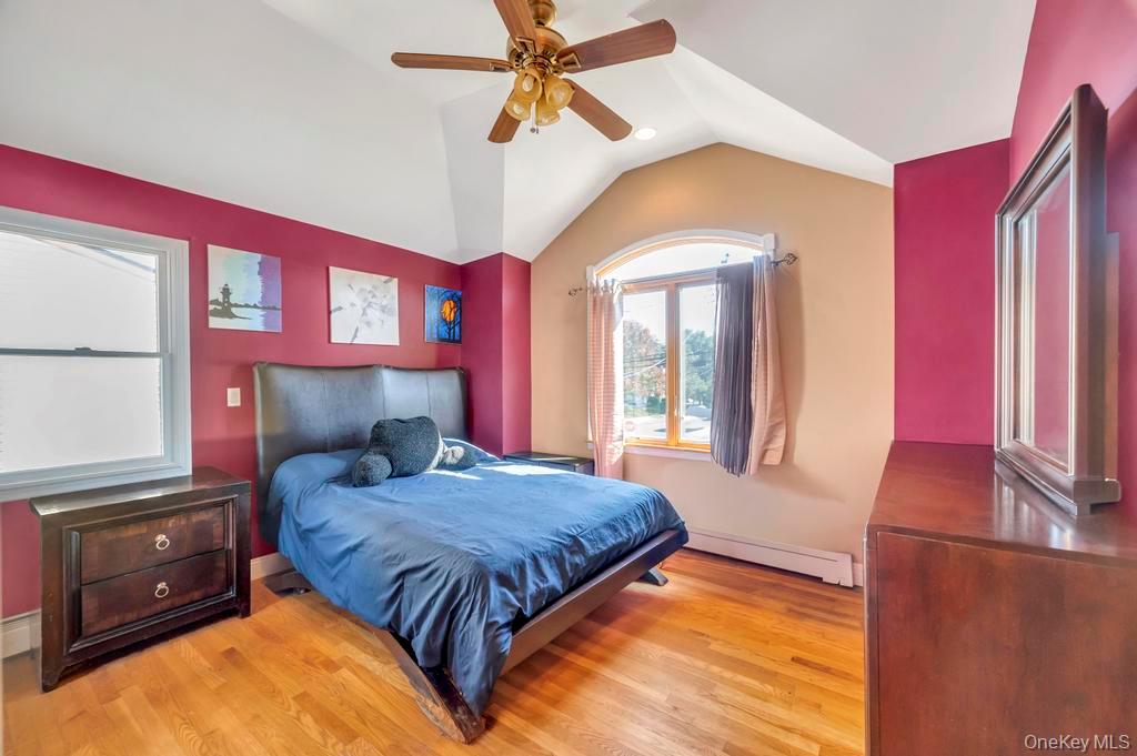 43 Prince Street, New Hyde Park, NY 11040