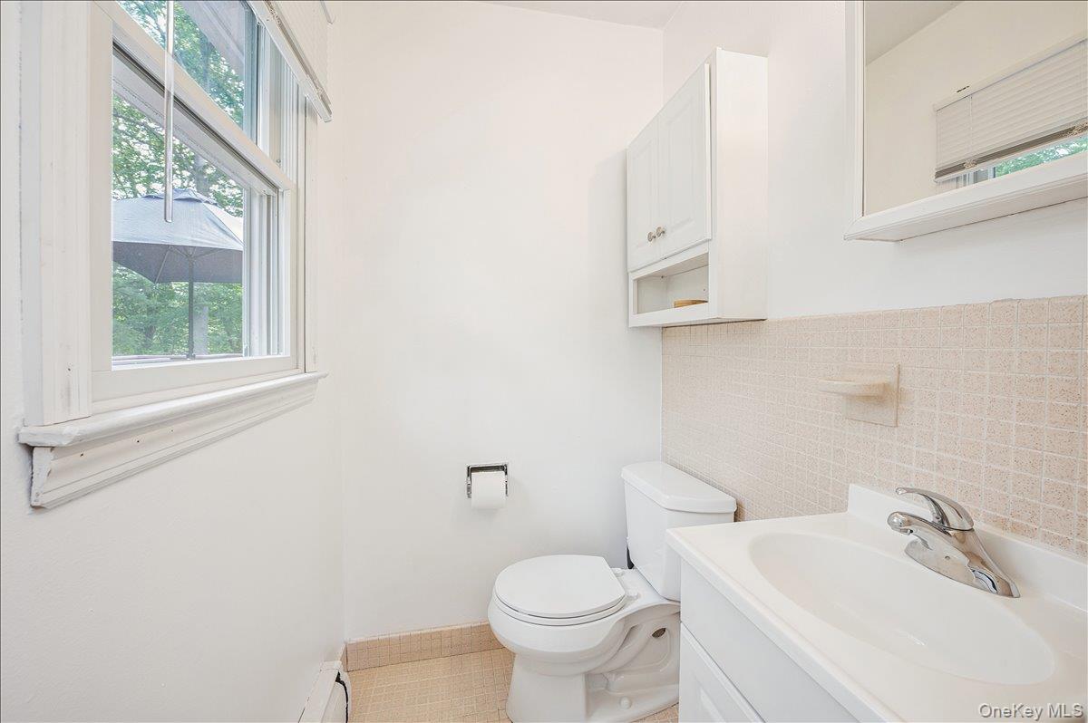 69 Carolina Drive, New City, NY 10956