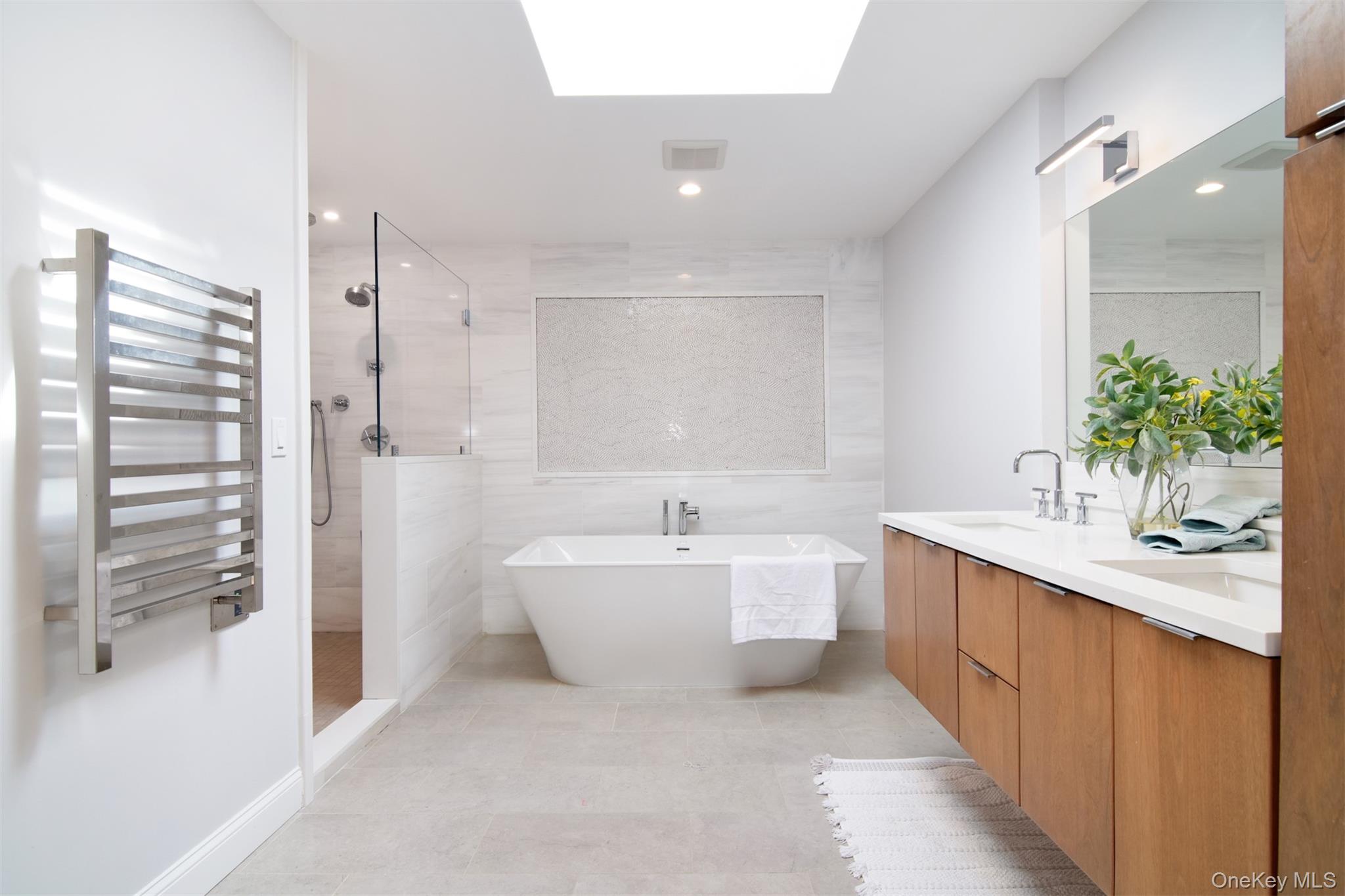 27 Hawthorne Way, Hartsdale, NY 10530